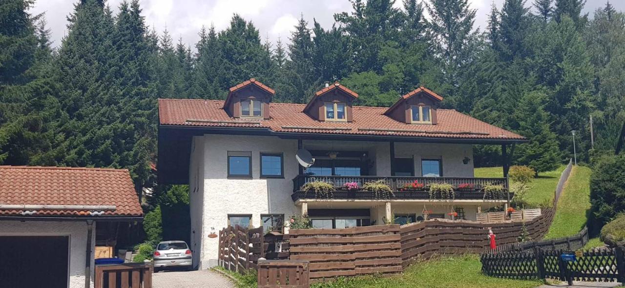 Ferienwohnung Schmidt 바이에리슈아이젠슈타인 외부 사진